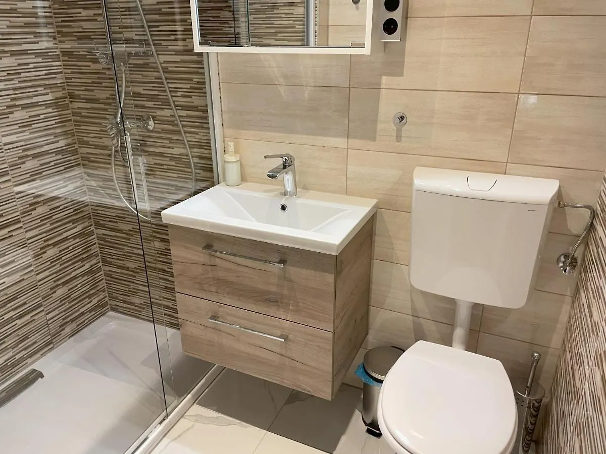 Apartamento Mano Guesthouse Budapest Hungría